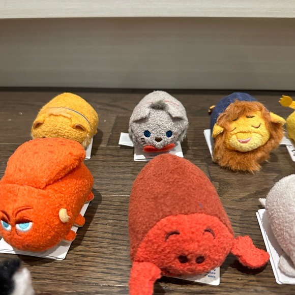 Disney Store Tsum Tsum Minis Set 10 Cats & Sealife & Star Wars Plush Animal Toy - Picture 5 of 5